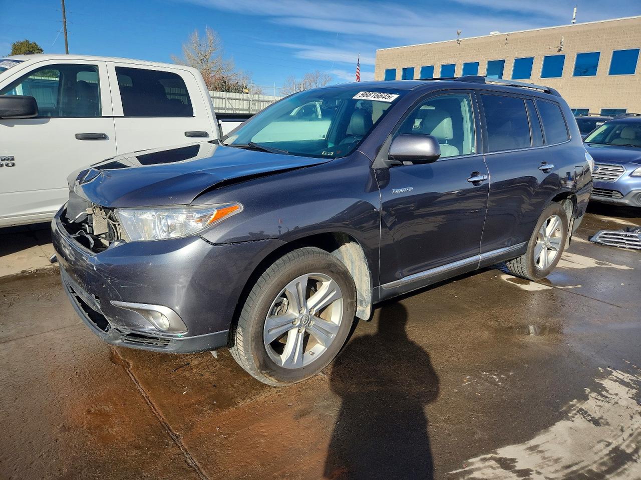 2012 TOYOTA HIGHLANDER