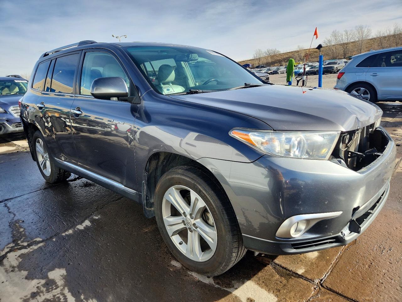 2012 TOYOTA HIGHLANDER LIMITED photo 4