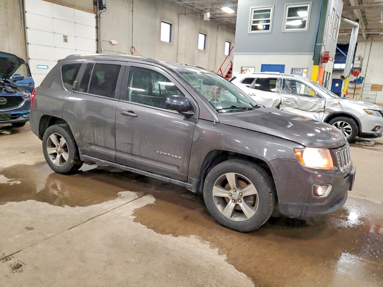 2016 JEEP COMPASS LATITUDE photo 4