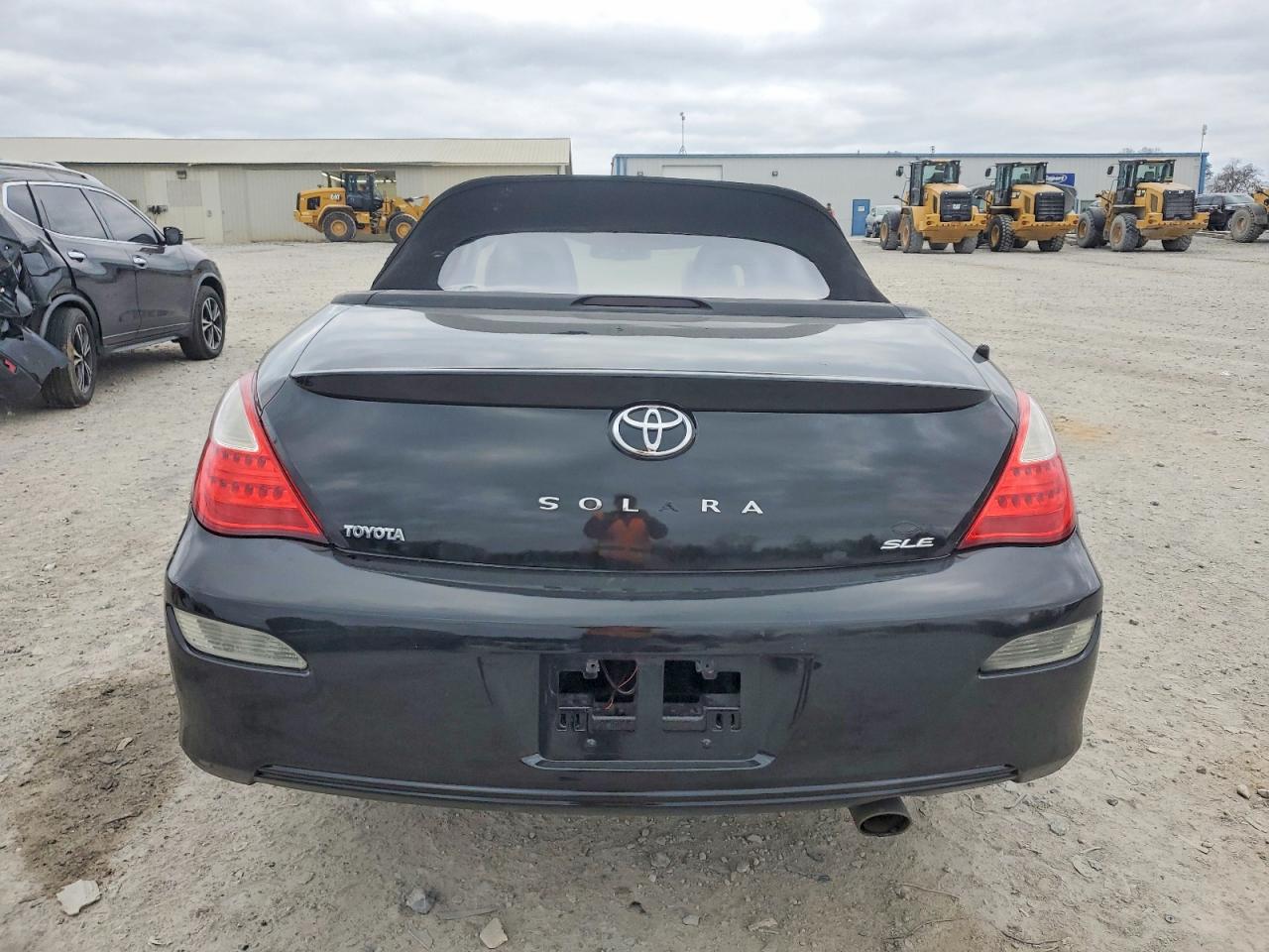 2008 TOYOTA CAMRY SOLARA SE photo 6