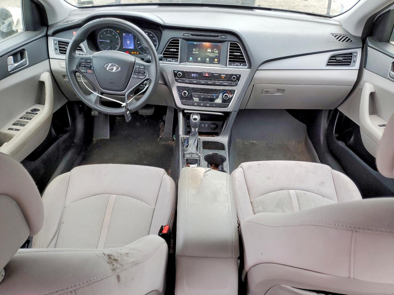 2016 HYUNDAI SONATA SE photo 8