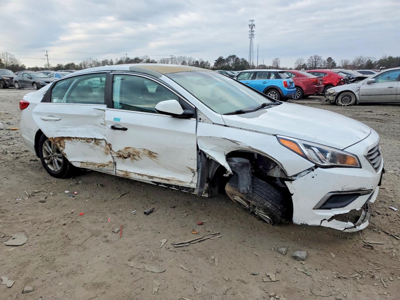 2016 HYUNDAI SONATA SE photo 4