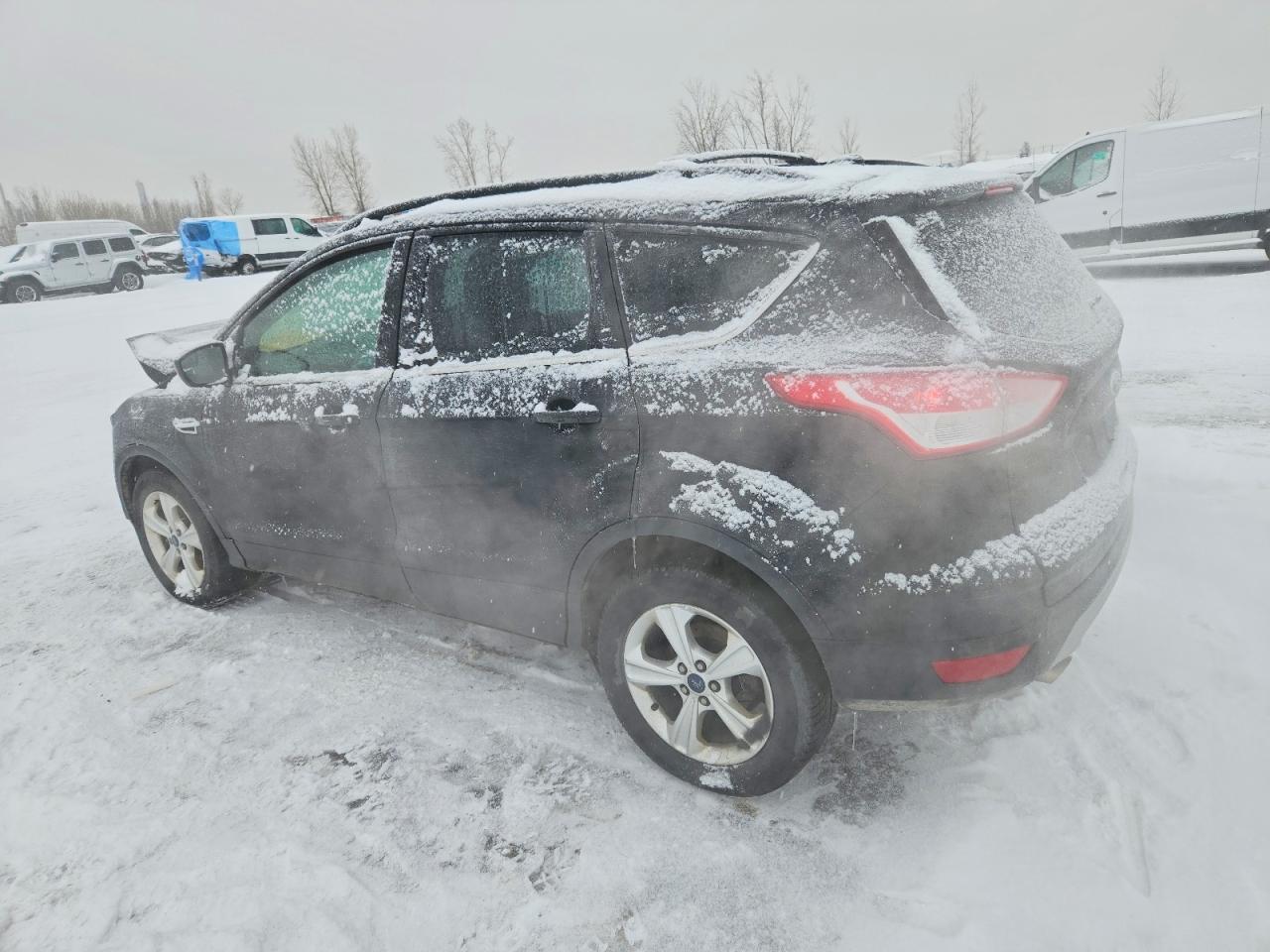 2015 FORD ESCAPE SE photo 2