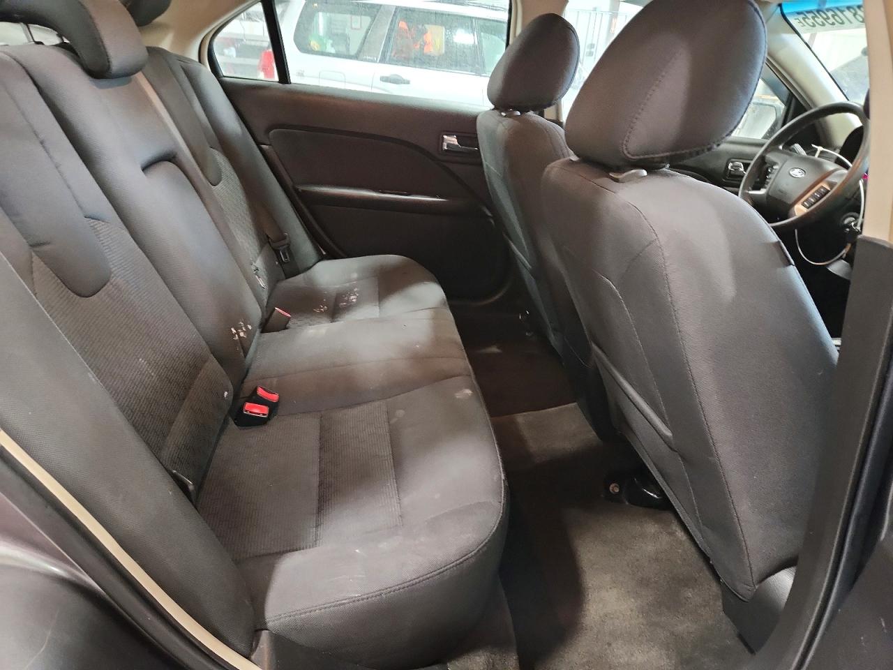 2011 FORD FUSION SE photo 10