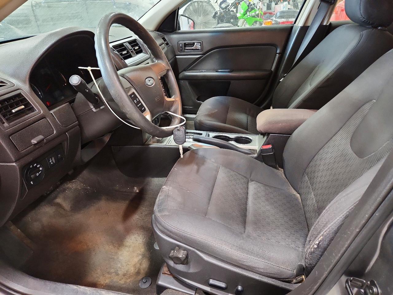 2011 FORD FUSION SE photo 7
