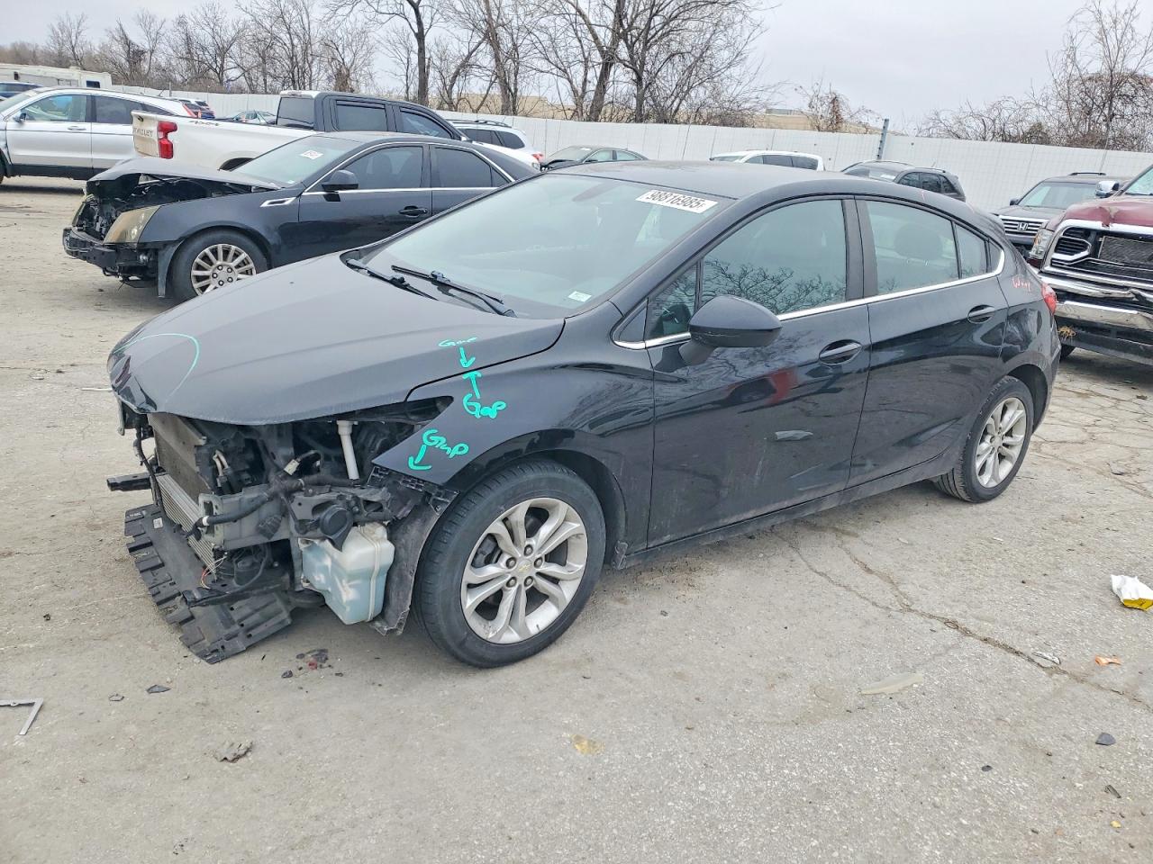2019 CHEVROLET CRUZE