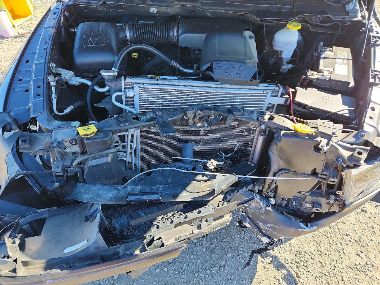 2021 RAM 1500 CLASSIC SLT photo 11