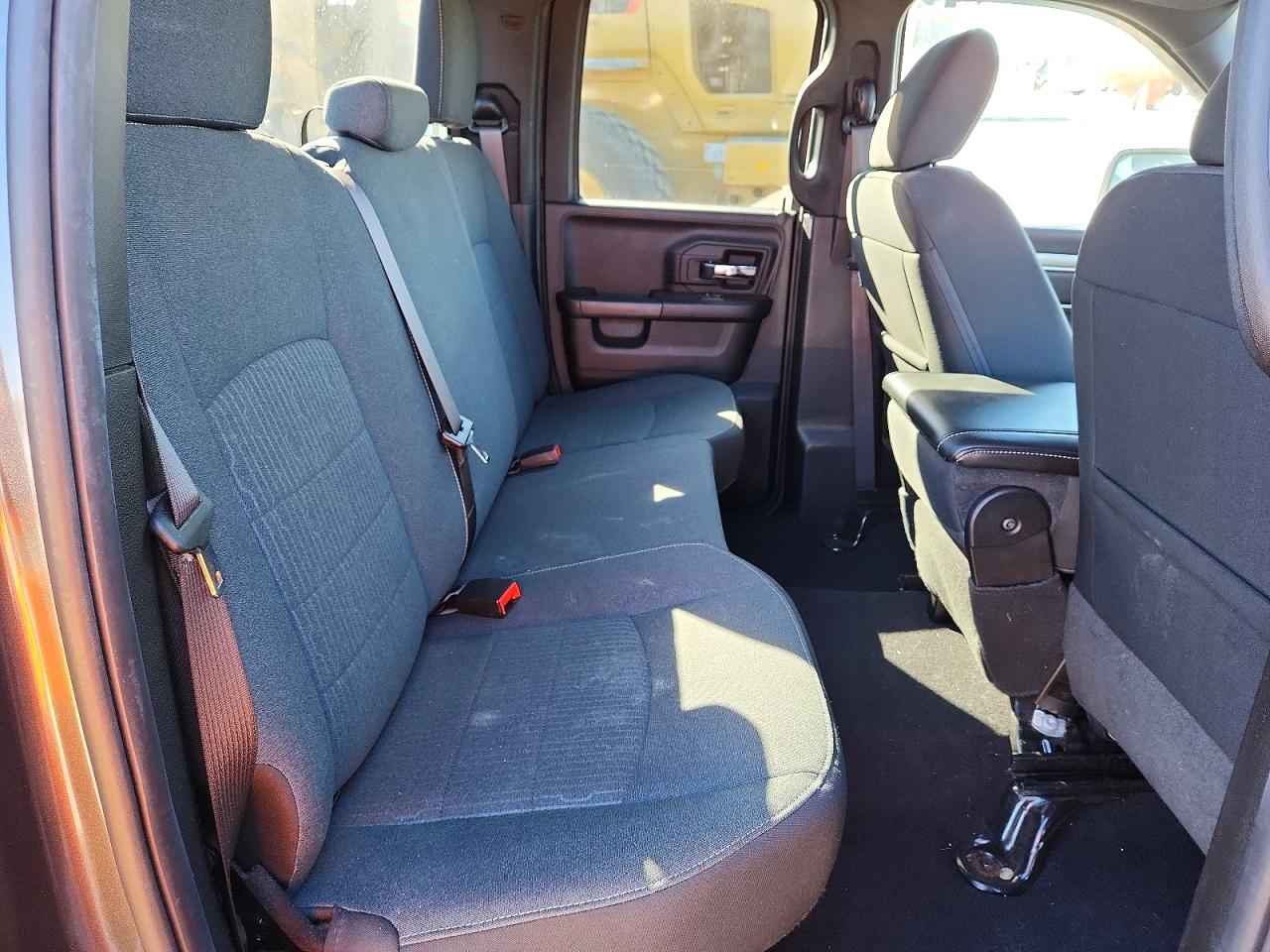 2021 RAM 1500 CLASSIC SLT photo 10