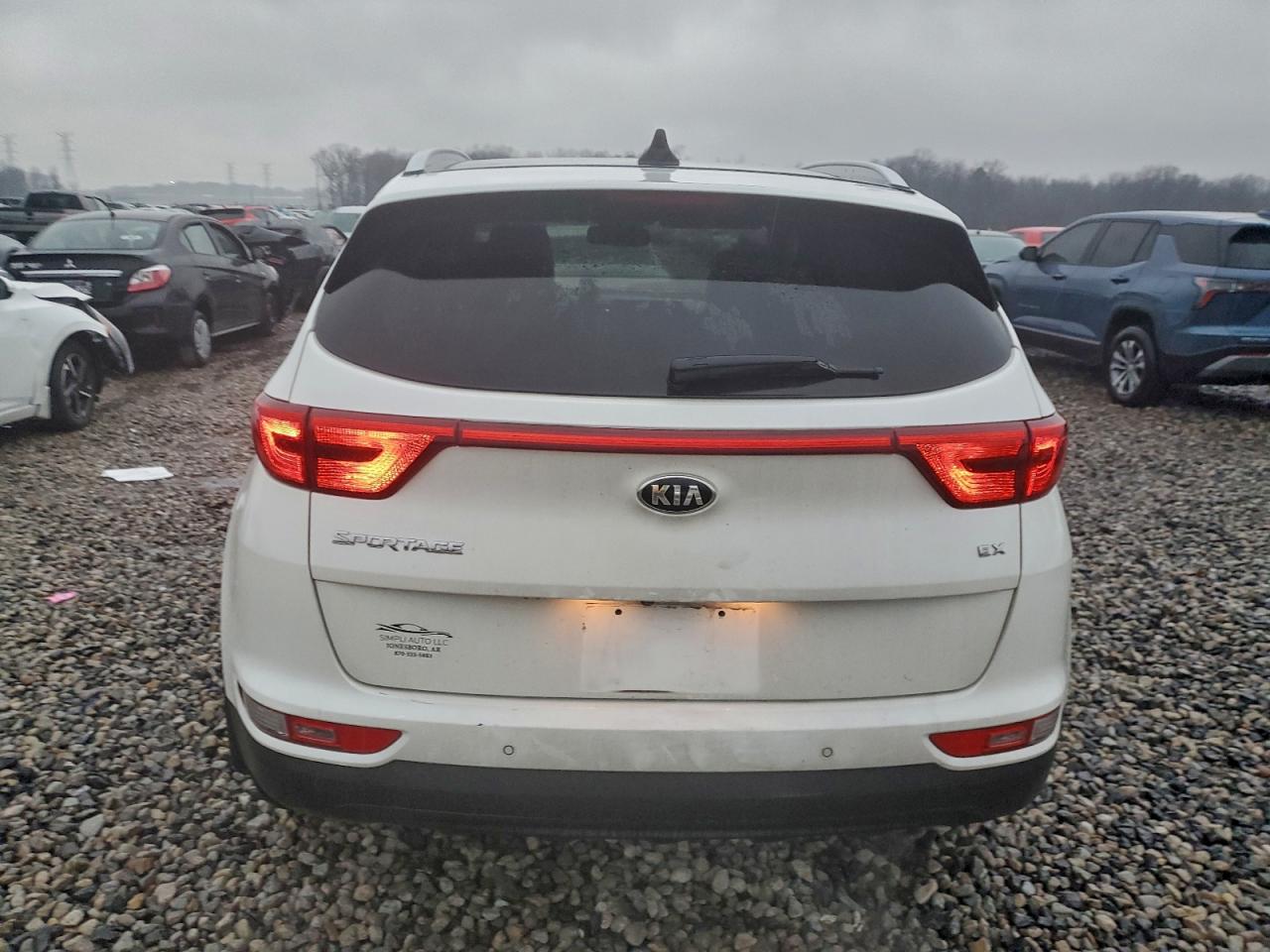 2017 KIA SPORTAGE EX photo 6