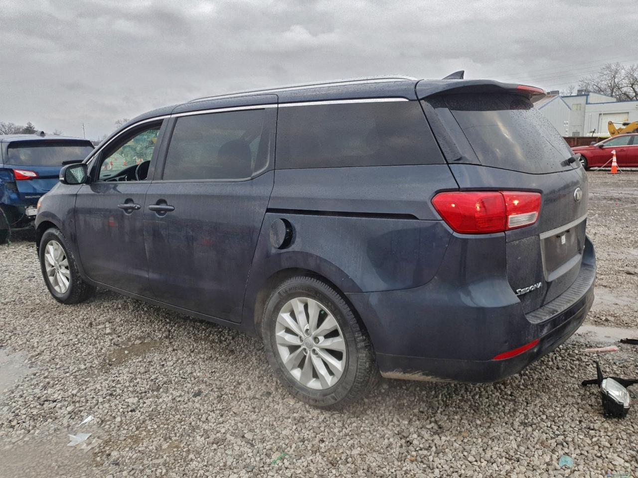 2016 KIA SEDONA EX photo 2