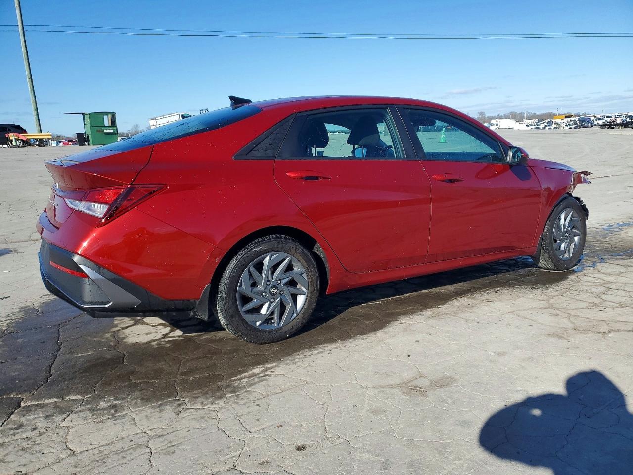 2024 HYUNDAI ELANTRA SEL photo 5