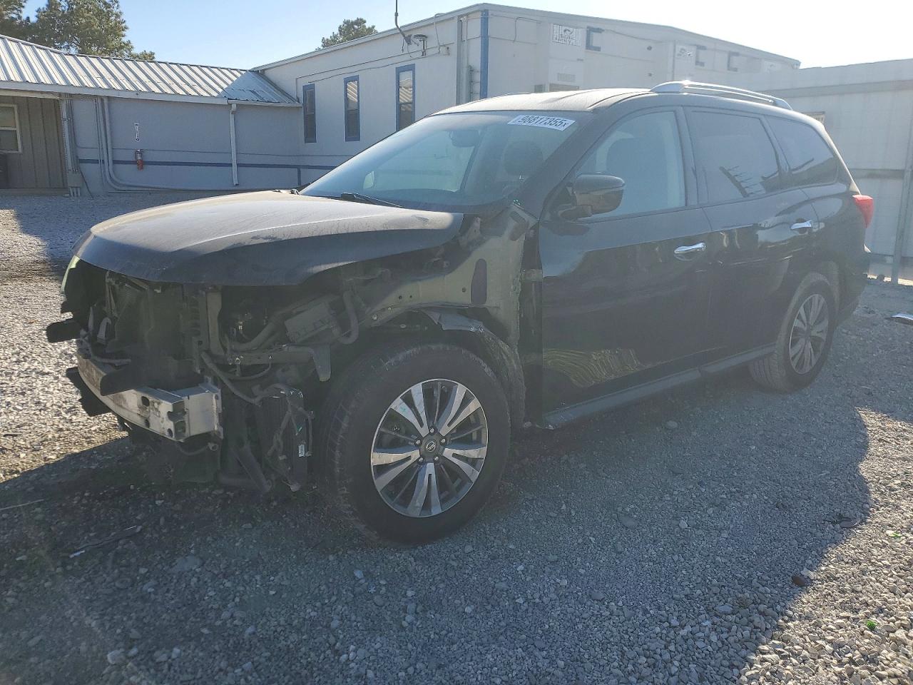 2017 NISSAN PATHFINDER