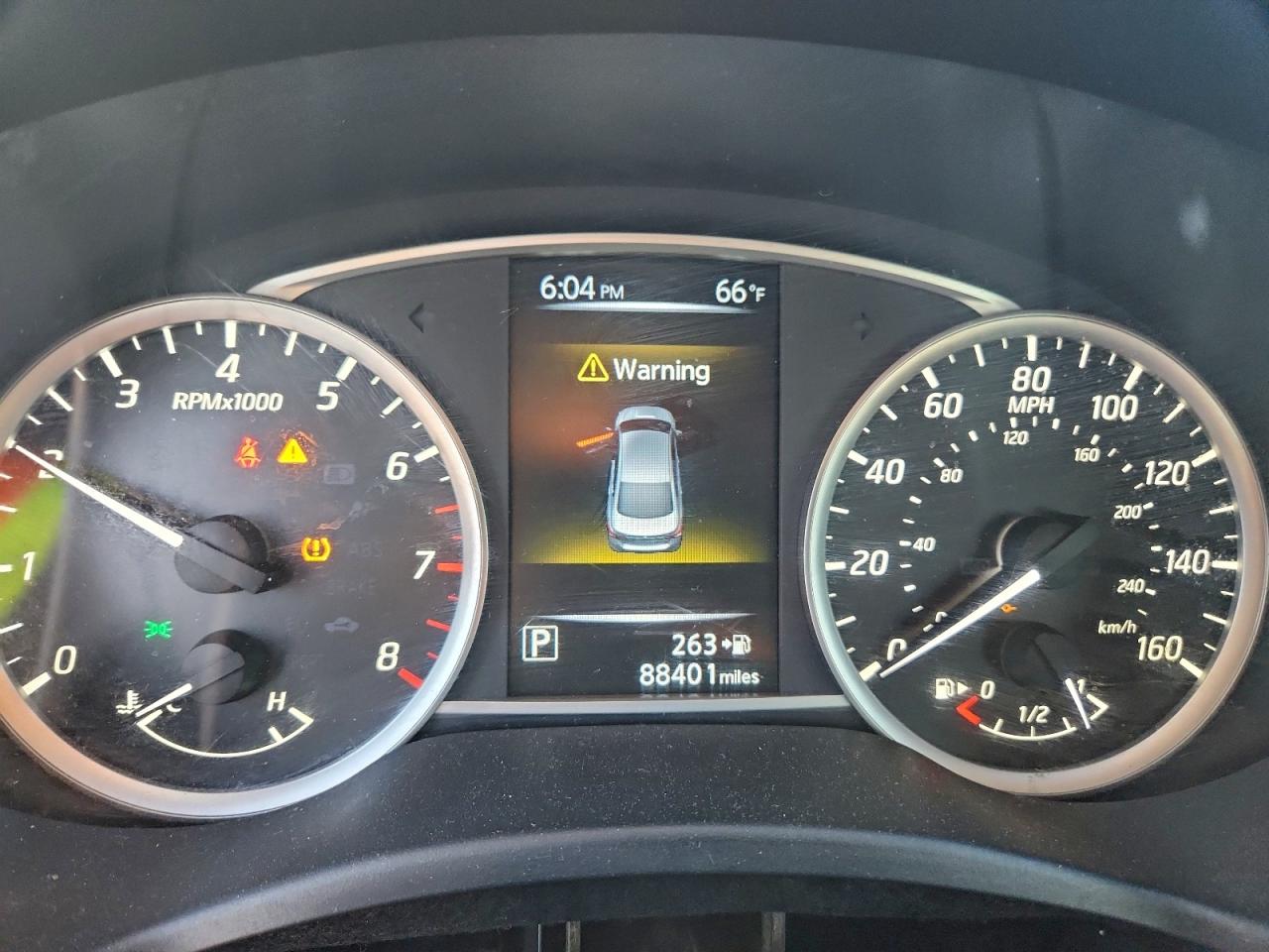 2018 NISSAN SENTRA S photo 9