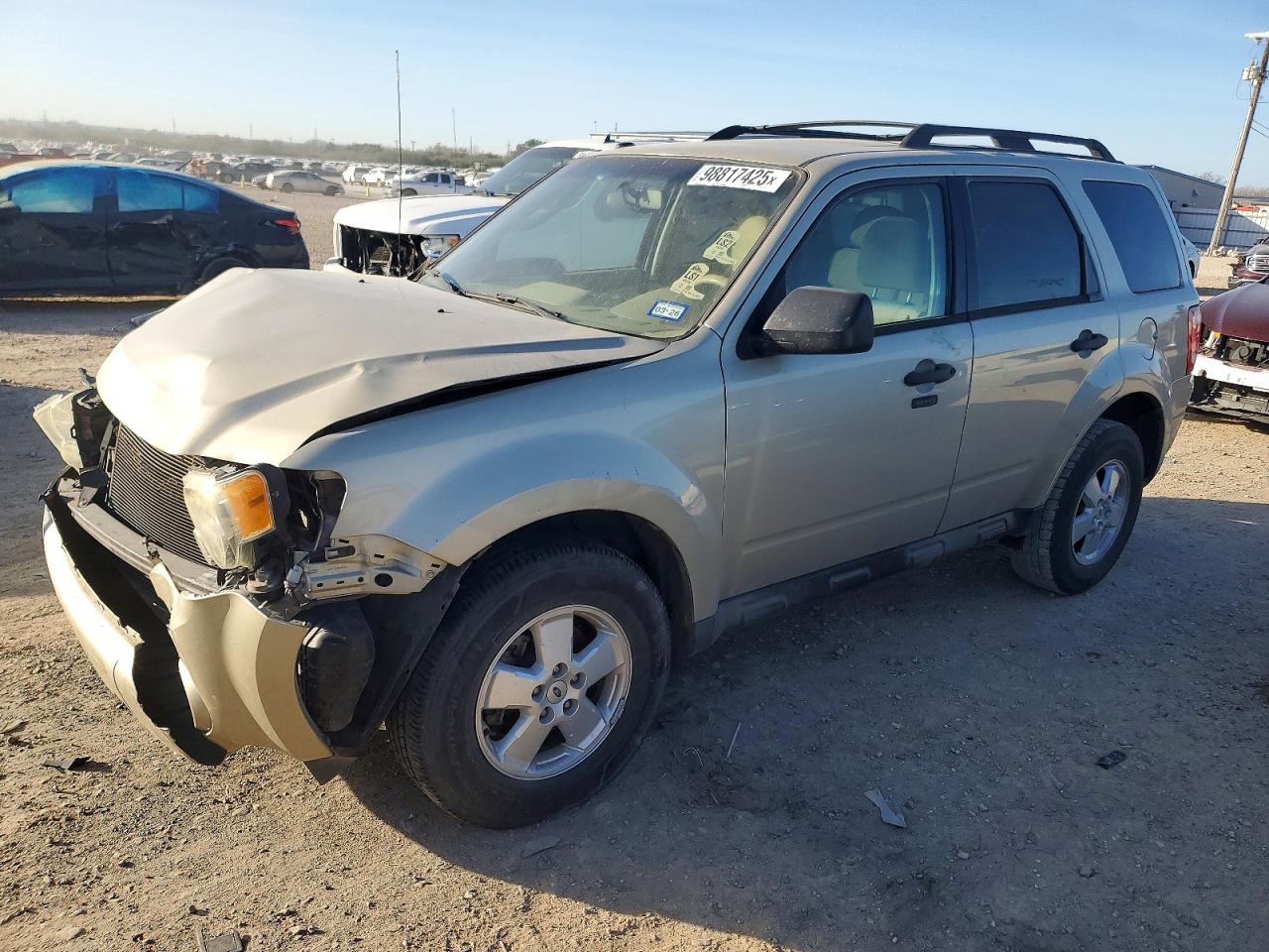 2011 FORD ESCAPE