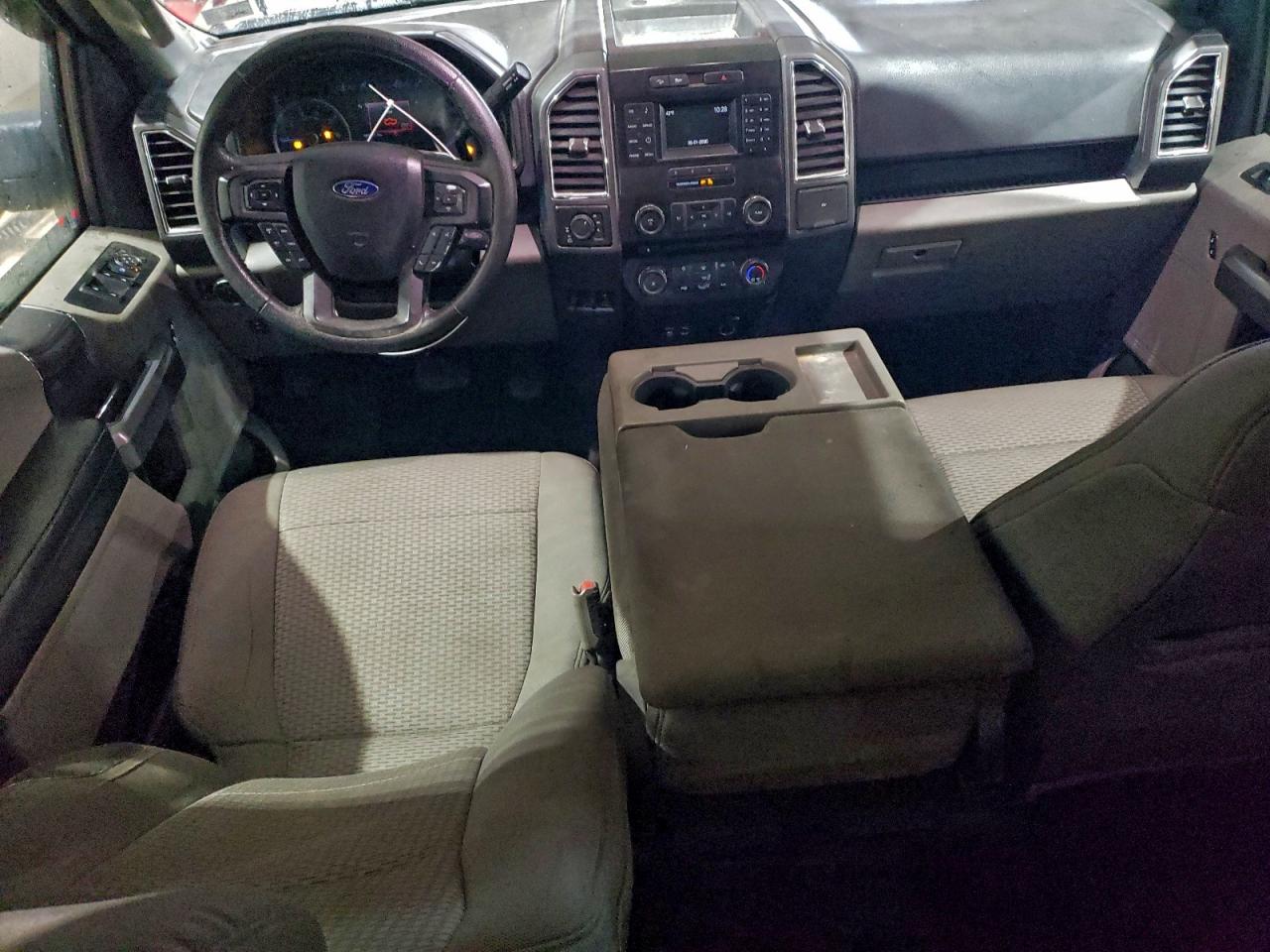 2015 FORD F150 SUPERCREW photo 8
