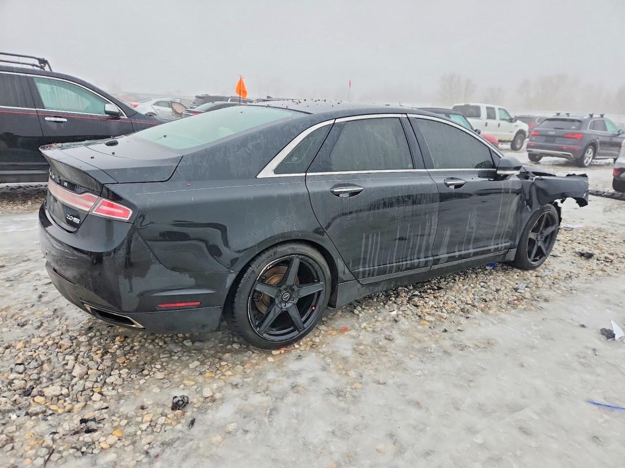2015 LINCOLN MKZ photo 3