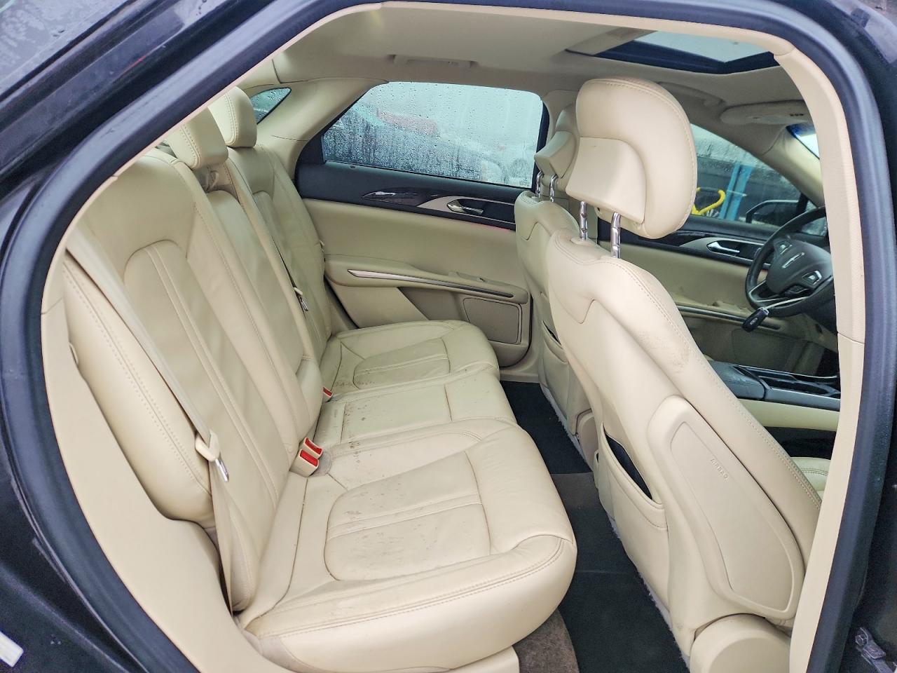 2015 LINCOLN MKZ photo 10