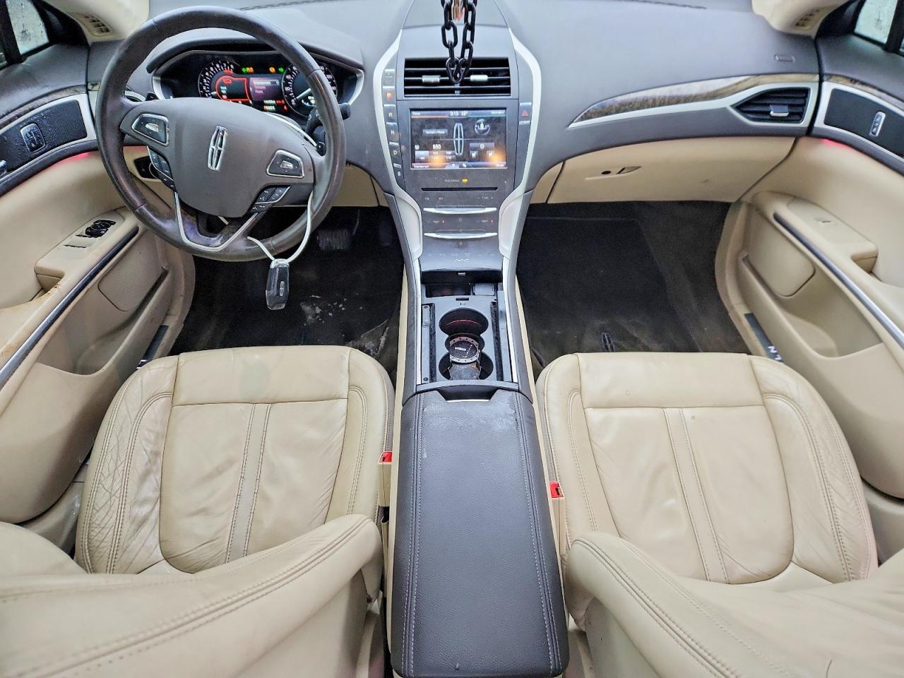 2015 LINCOLN MKZ photo 8
