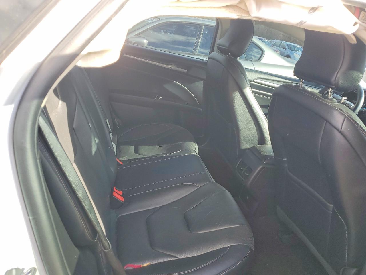 2019 FORD FUSION TITANIUM photo 19