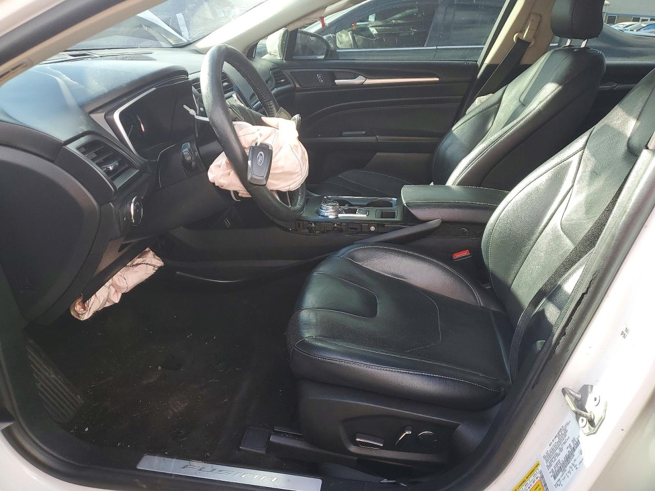 2019 FORD FUSION TITANIUM photo 13
