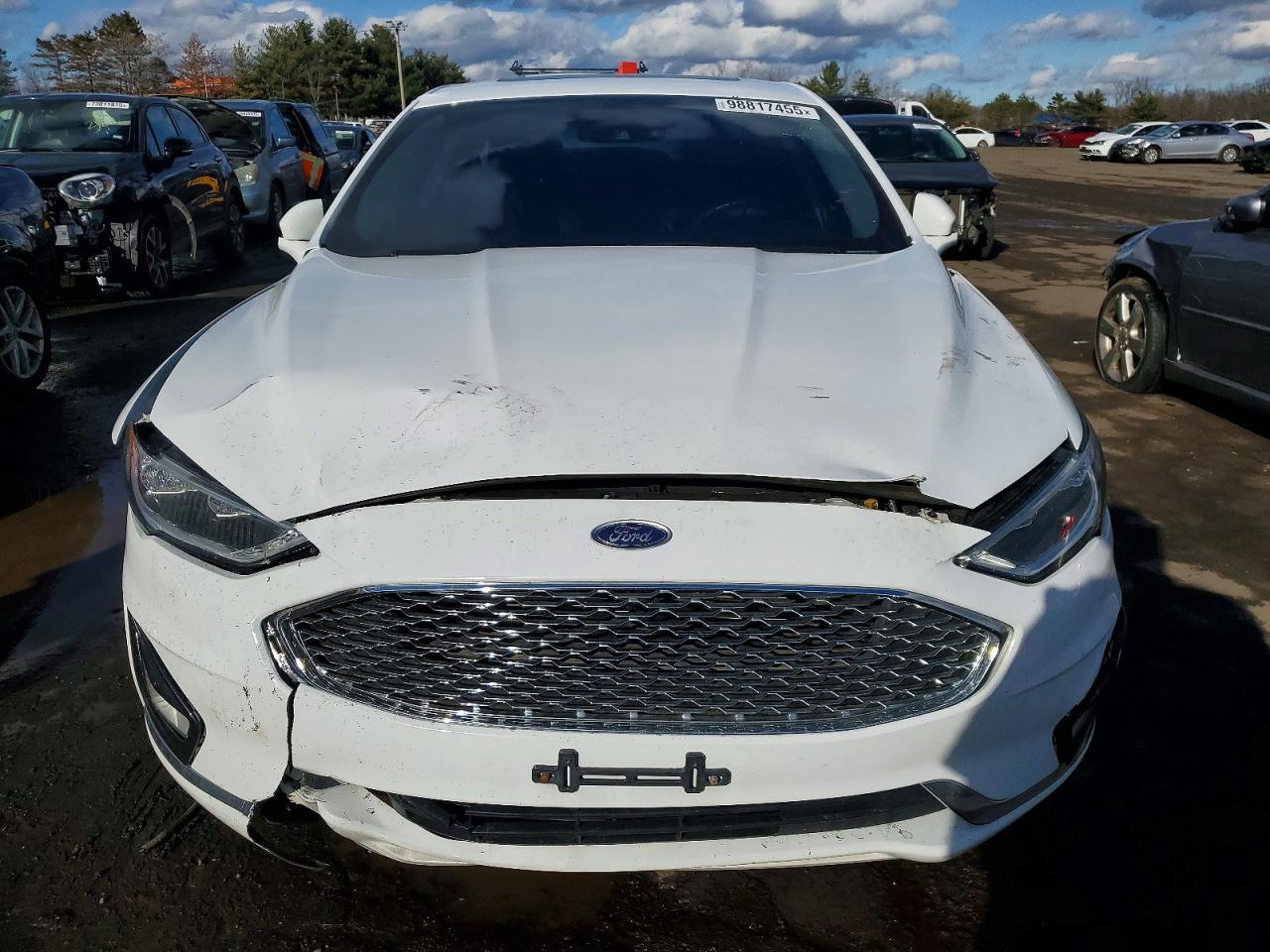 2019 FORD FUSION TITANIUM photo 9