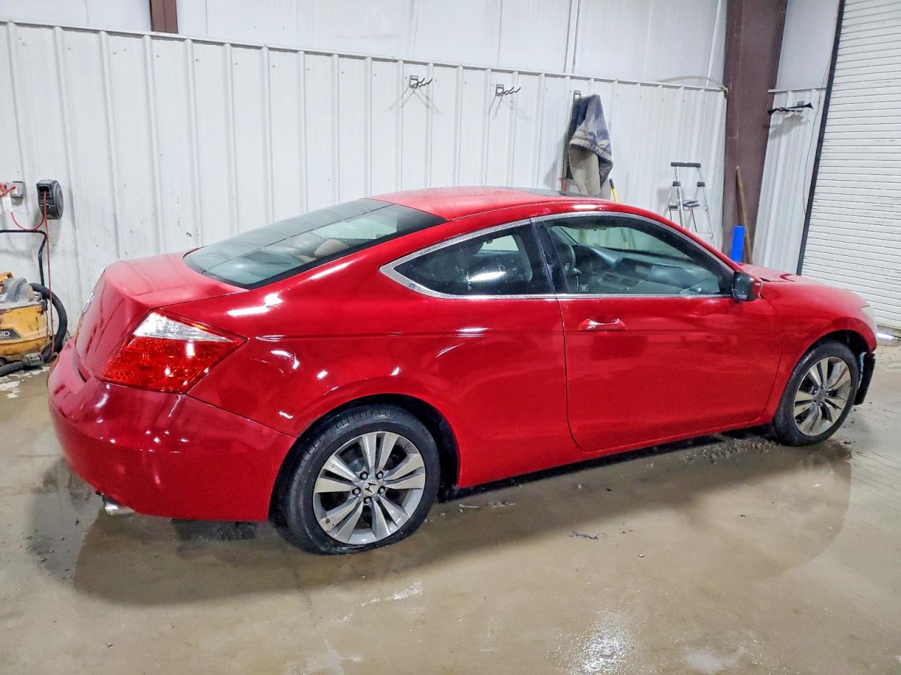 2010 HONDA ACCORD EX photo 3