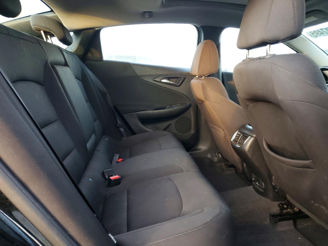 2018 CHEVROLET MALIBU LT photo 10
