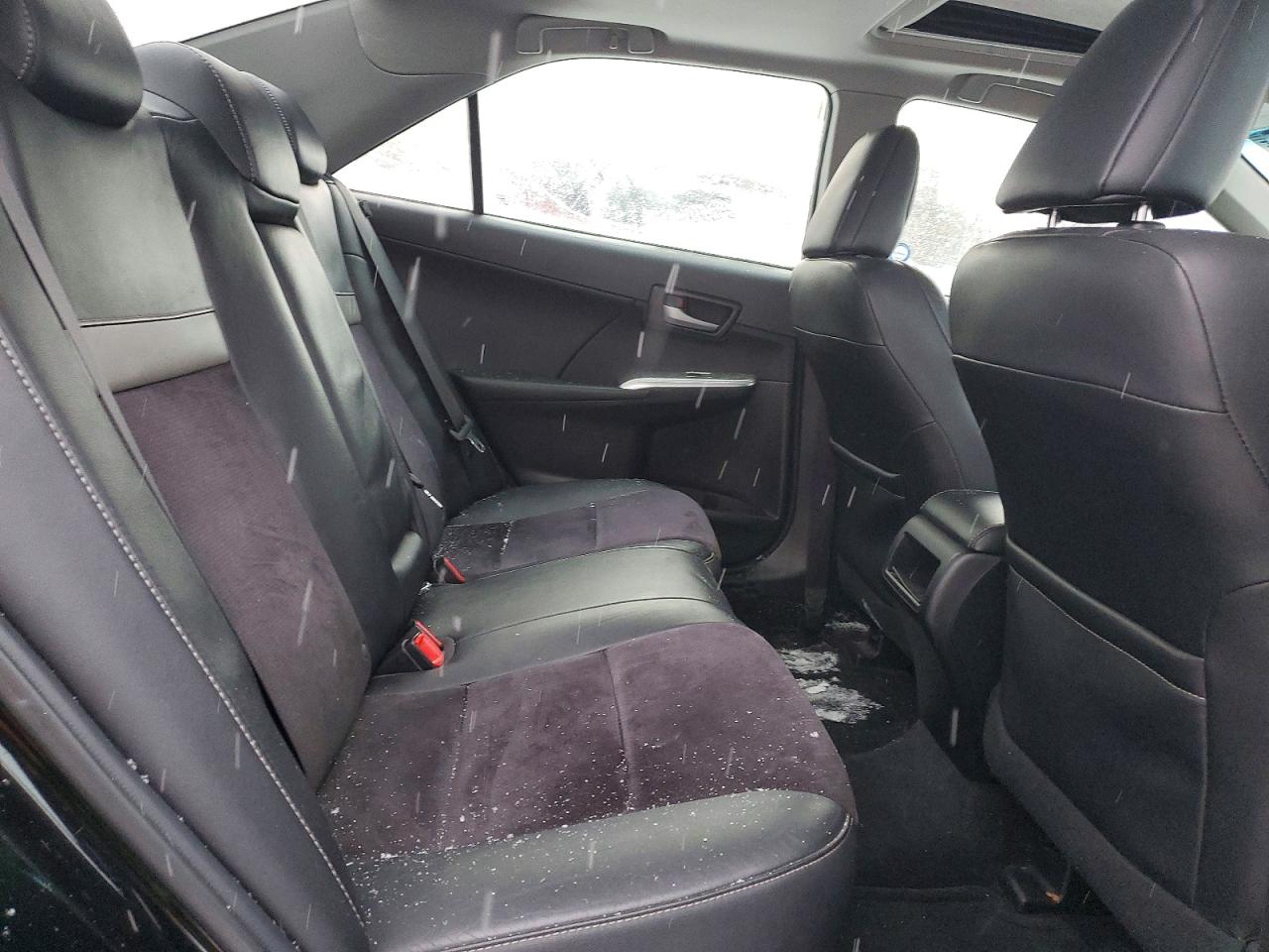 2012 TOYOTA CAMRY BASE photo 10