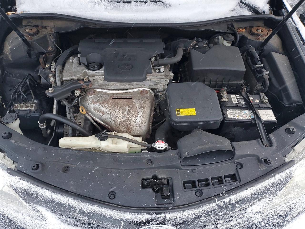 2012 TOYOTA CAMRY BASE photo 11