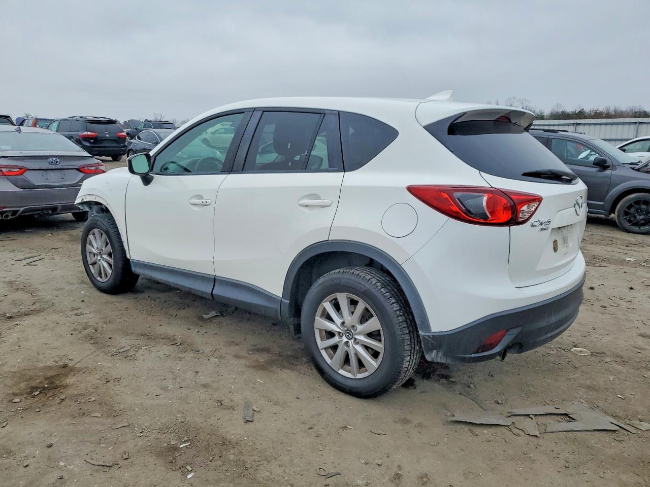 2016 MAZDA CX-5 TOURING photo 2
