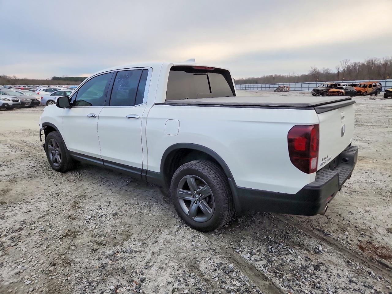 2022 HONDA RIDGELINE RTL photo 2