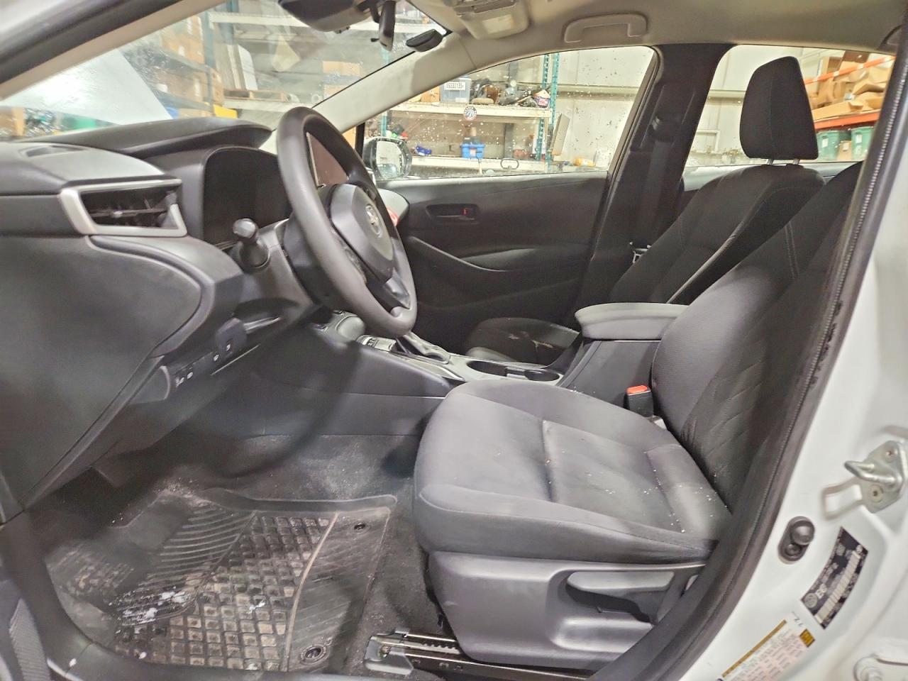 2024 TOYOTA COROLLA LE photo 7