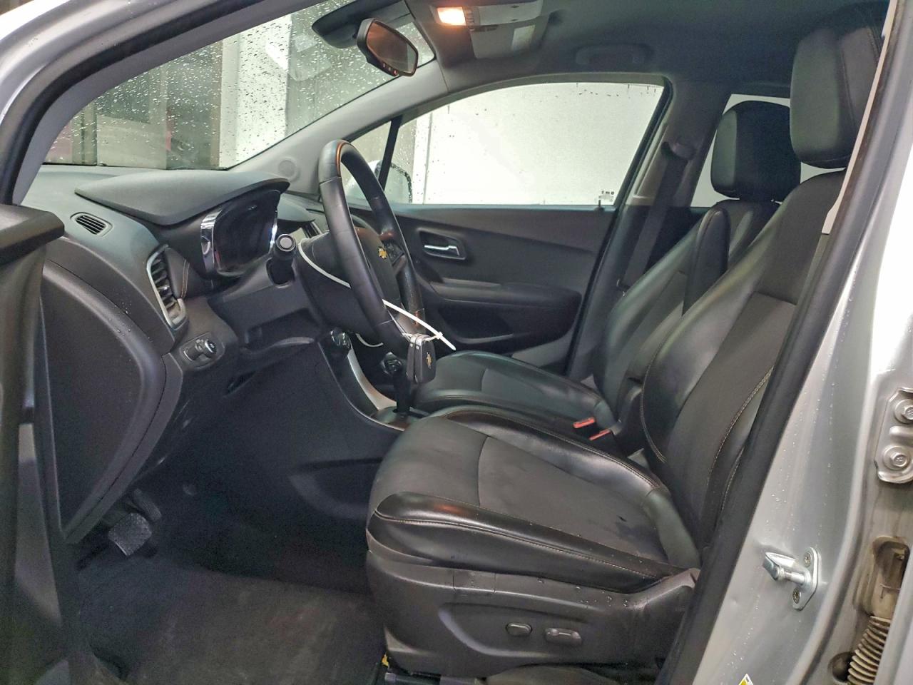 2019 CHEVROLET TRAX 1LT photo 7