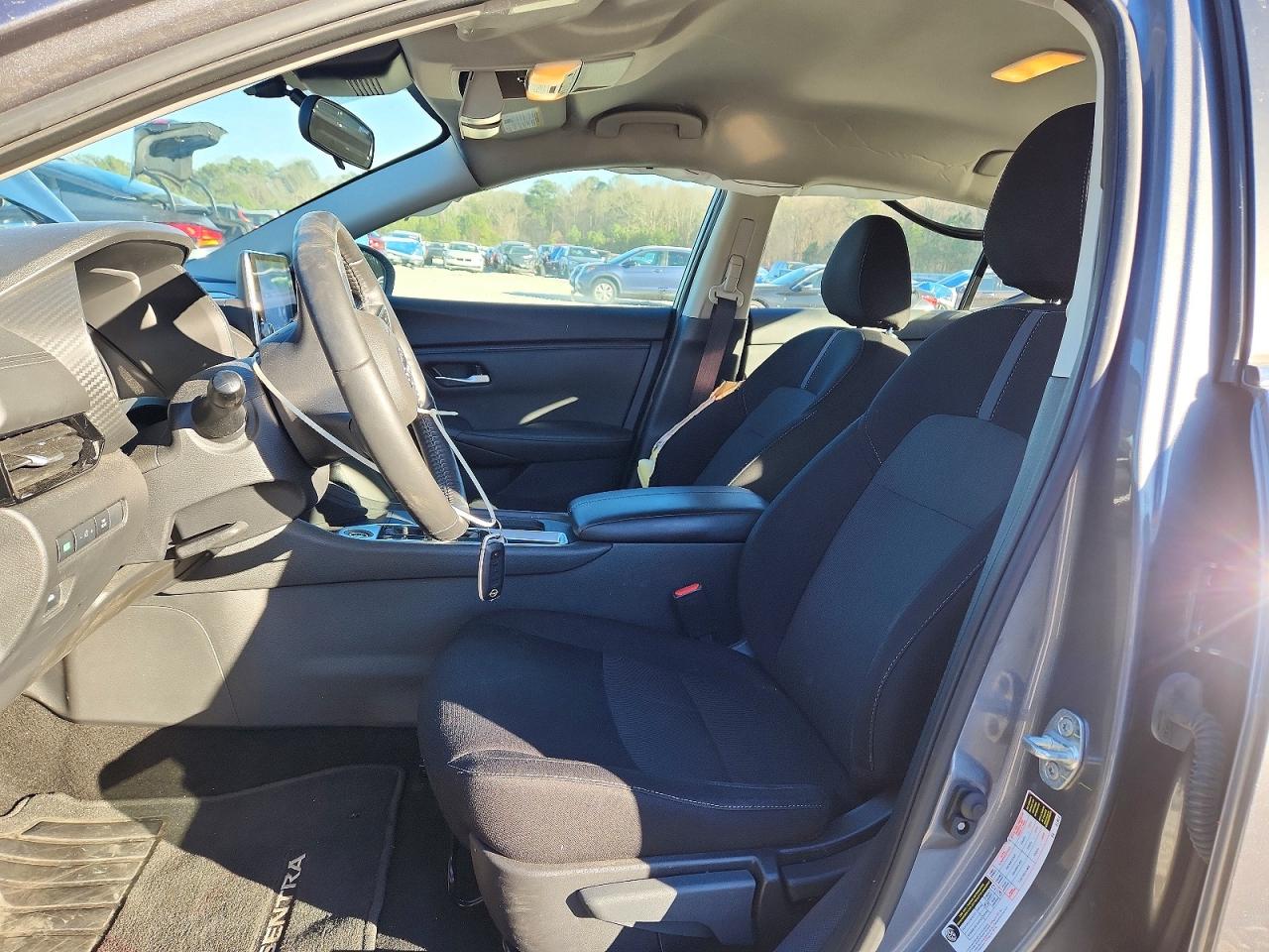 2024 NISSAN SENTRA SV photo 7
