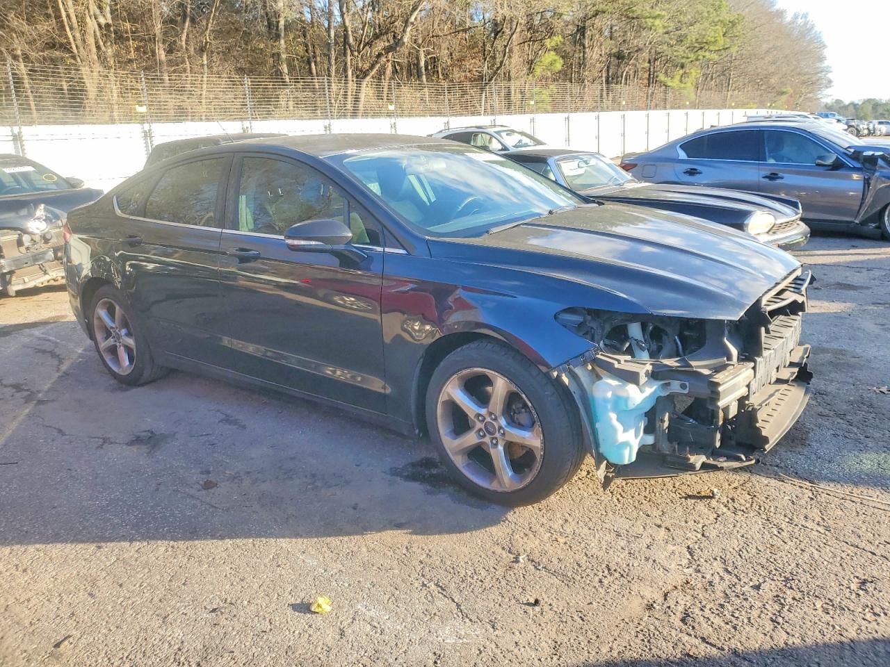 2014 FORD FUSION SE photo 4