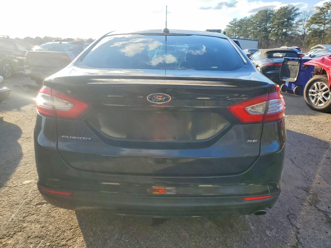 2014 FORD FUSION SE photo 6