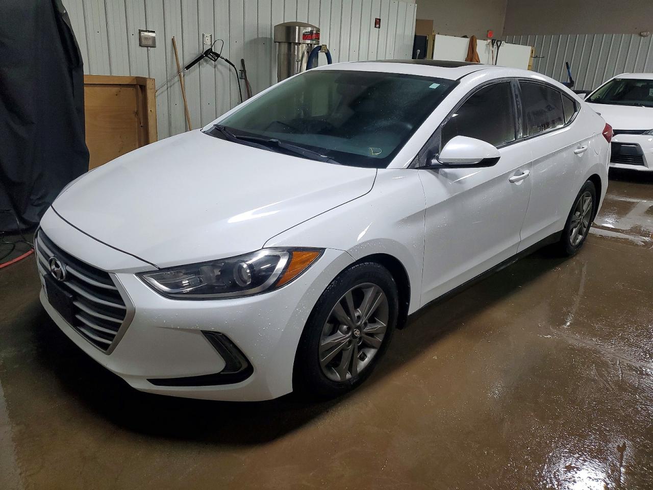 2017 HYUNDAI ELANTRA