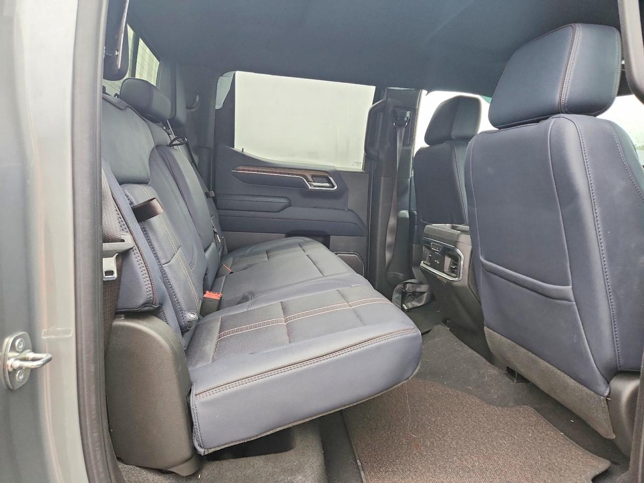 2024 CHEVROLET SILVERADO K1500 HIGH COUNTRY photo 10