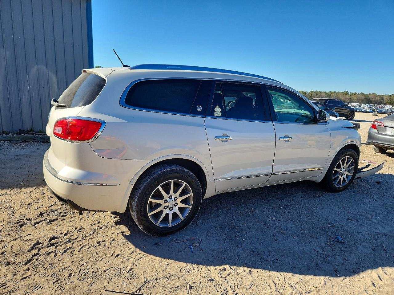 2014 BUICK ENCLAVE photo 3