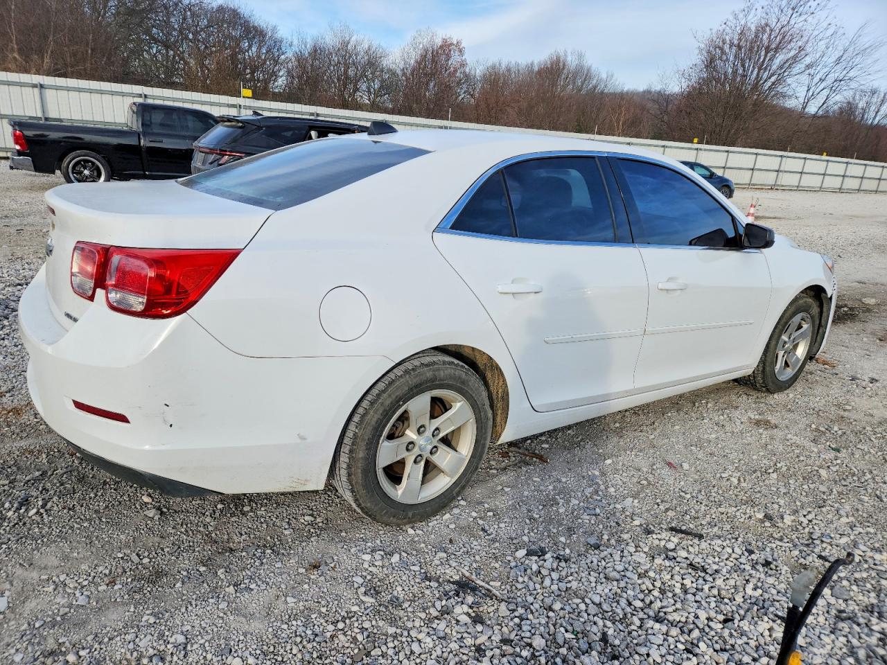 2013 CHEVROLET MALIBU LS photo 3