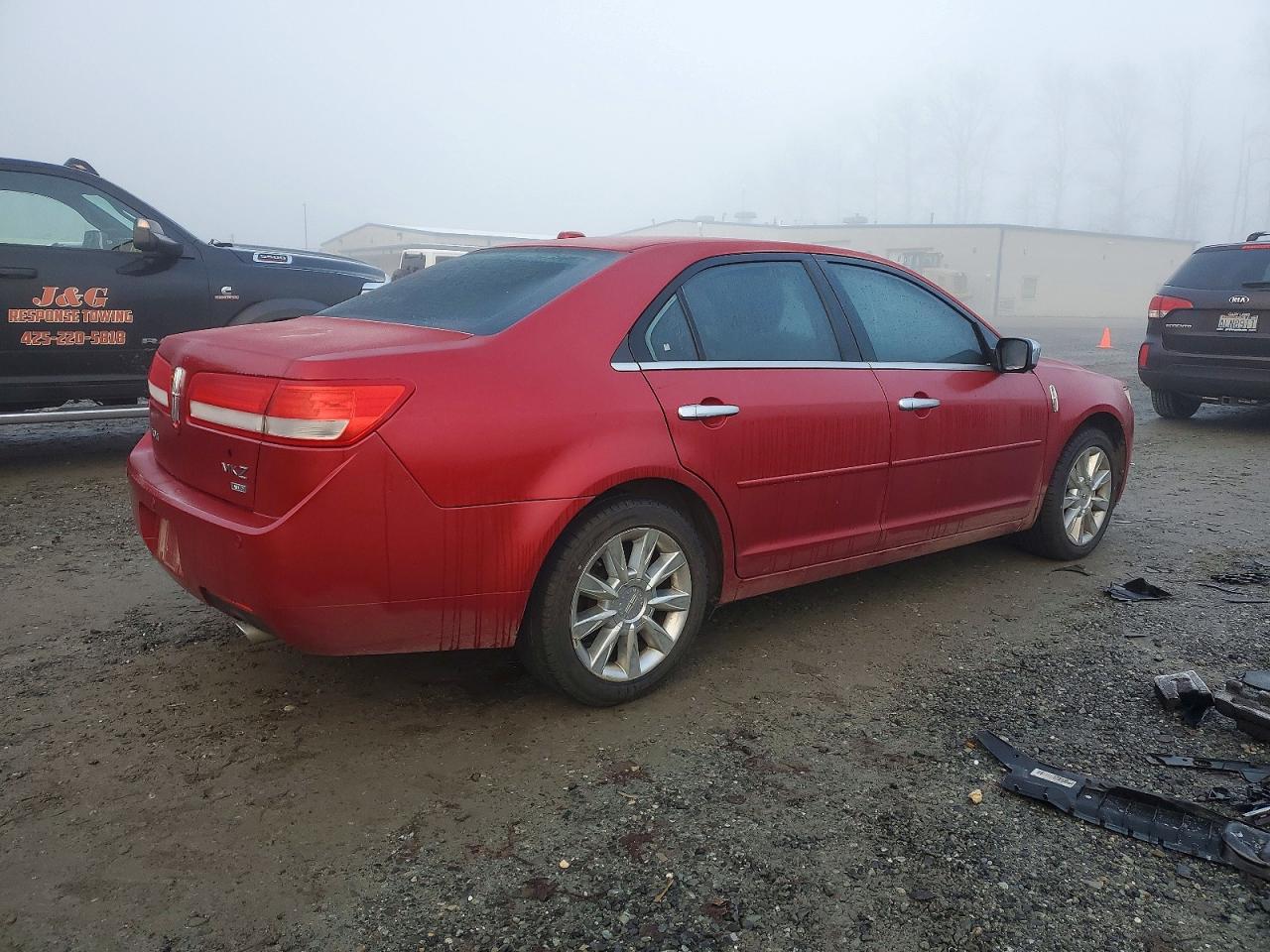 2011 LINCOLN MKZ photo 3