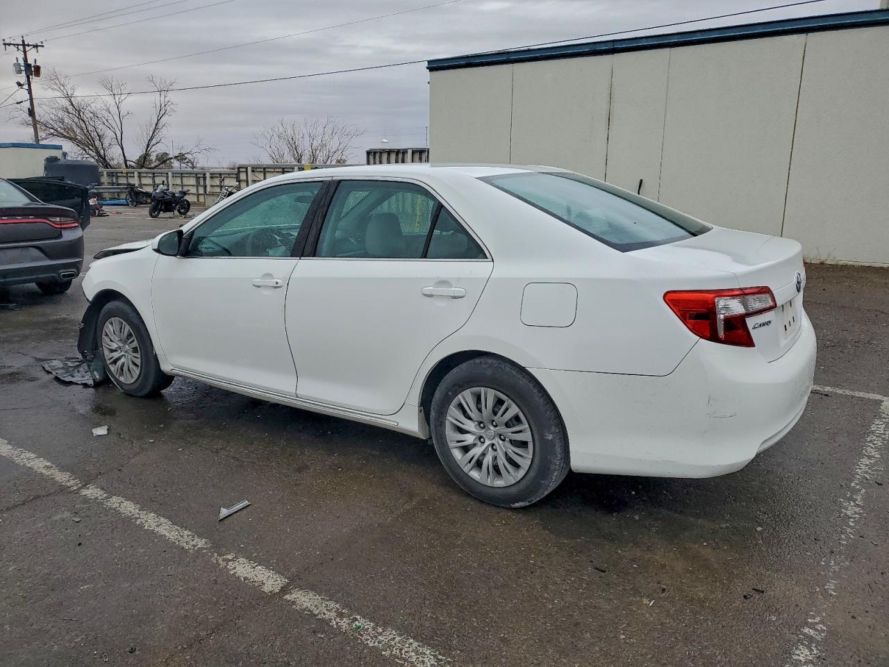 2012 TOYOTA CAMRY BASE photo 2