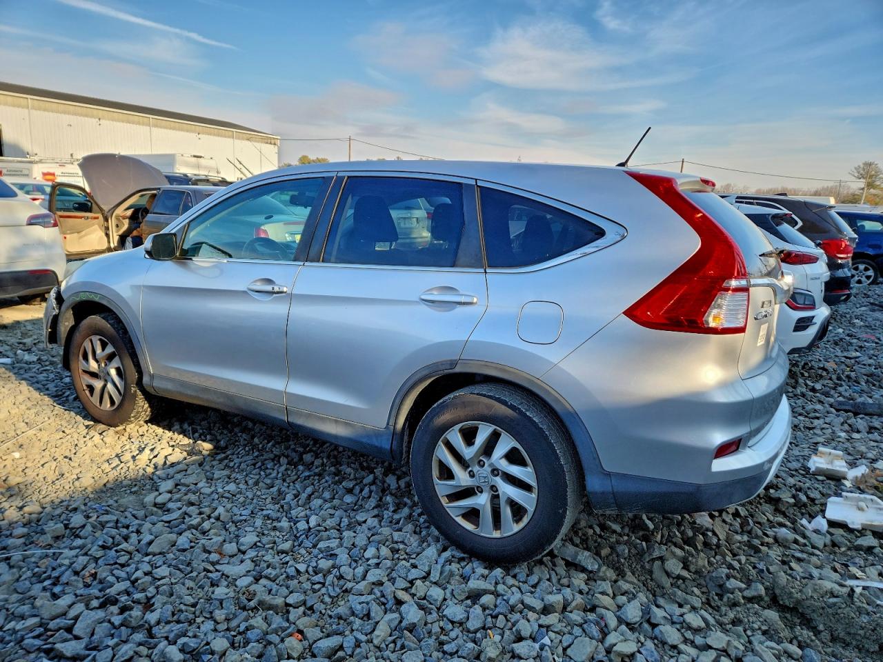 2015 HONDA CR-V EX photo 2