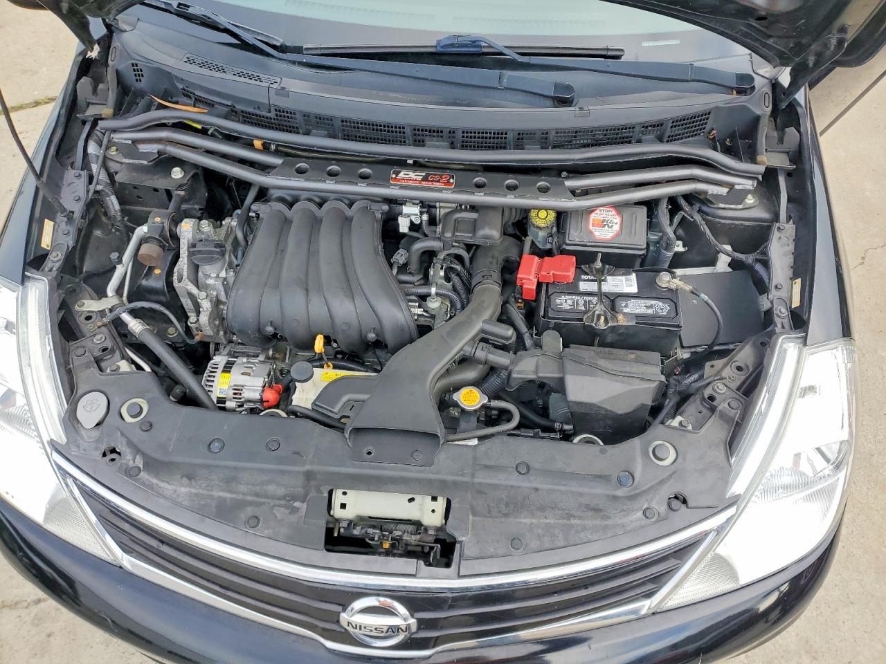 2012 NISSAN VERSA S photo 11