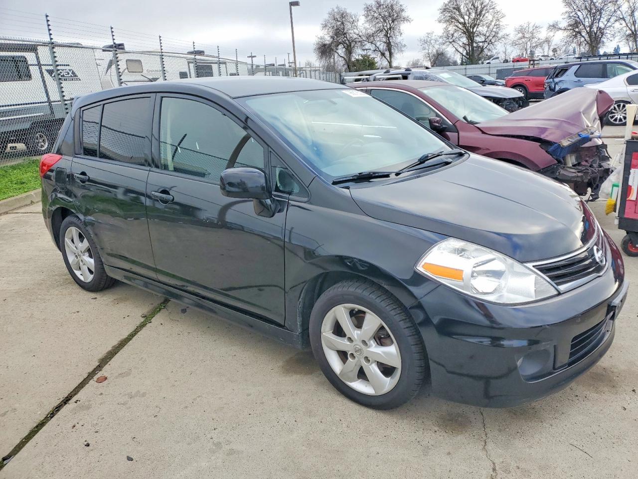 2012 NISSAN VERSA S photo 4