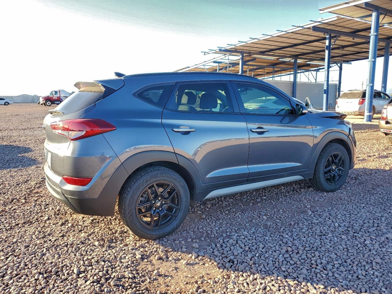 2018 HYUNDAI TUCSON SEL photo 3