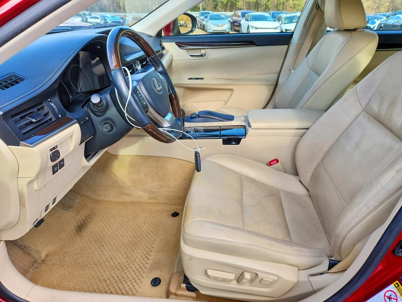 2013 LEXUS ES 350 photo 7