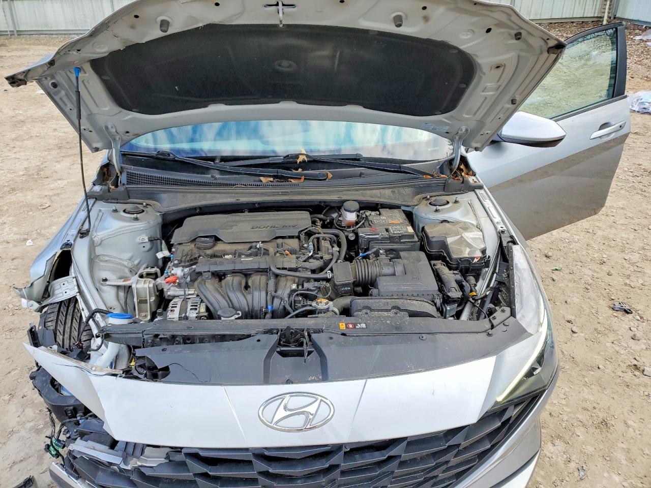2023 HYUNDAI ELANTRA SEL photo 11