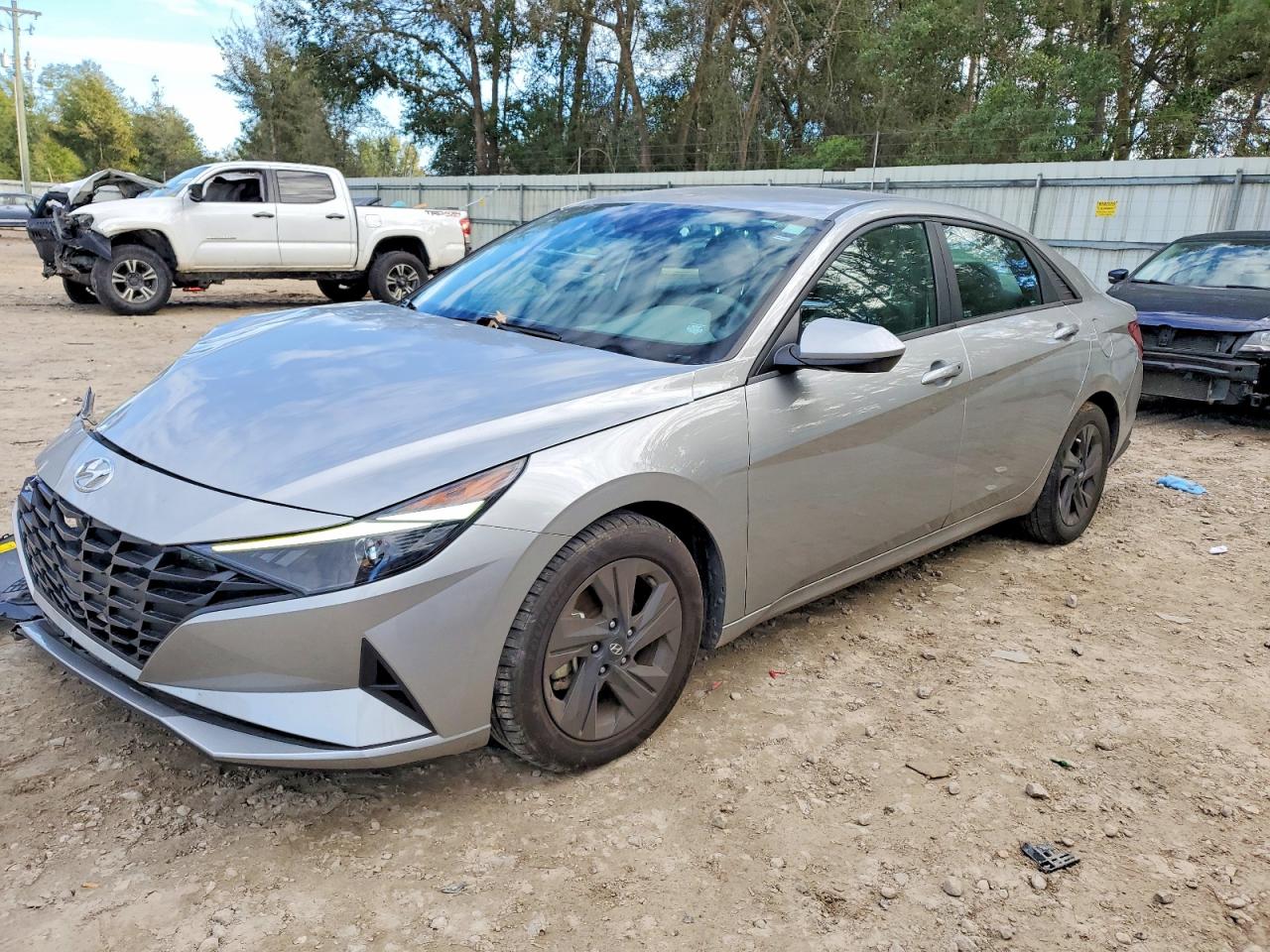 2023 HYUNDAI ELANTRA