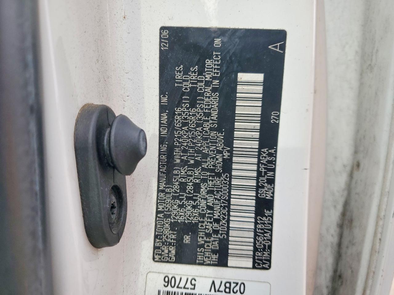2007 TOYOTA SIENNA CE 7-PASSENGER photo 25